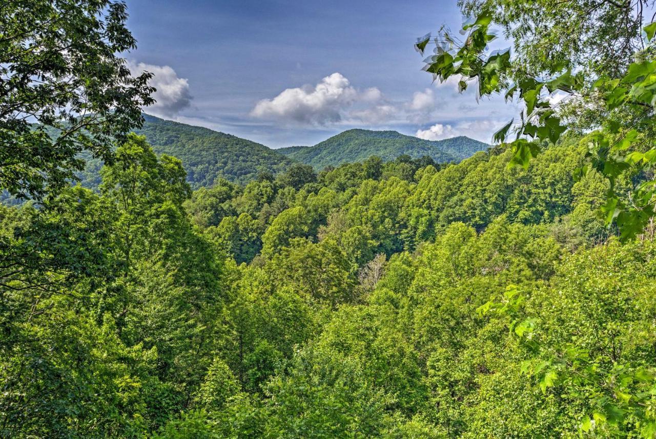 Mountain-View Maggie Valley House With Spacious Deck Kültér fotó